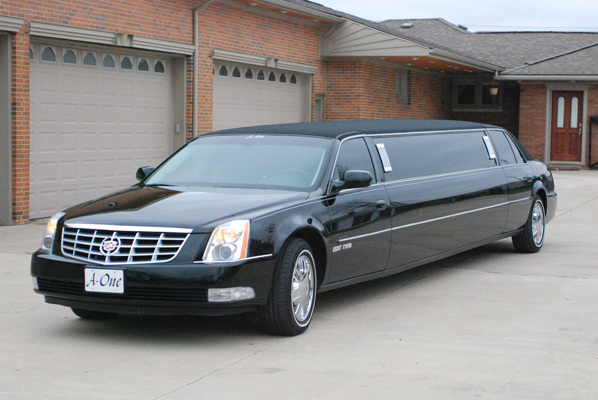 Limousine Cadillac rental best price - Image 1 of 1