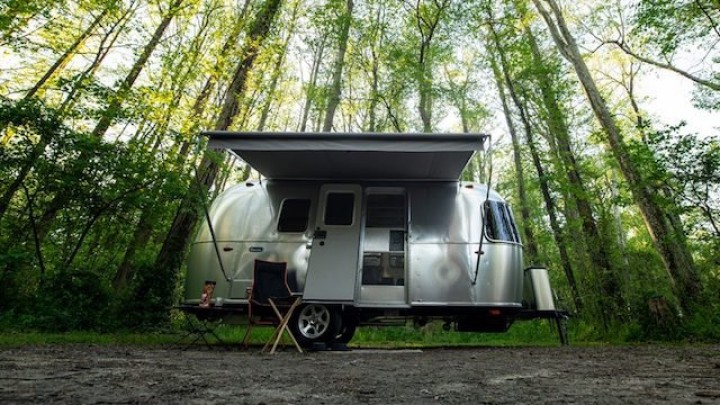 2020 camper trailer airstream