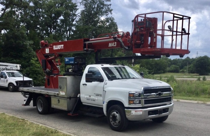 35' Telescopic Bucket Truck