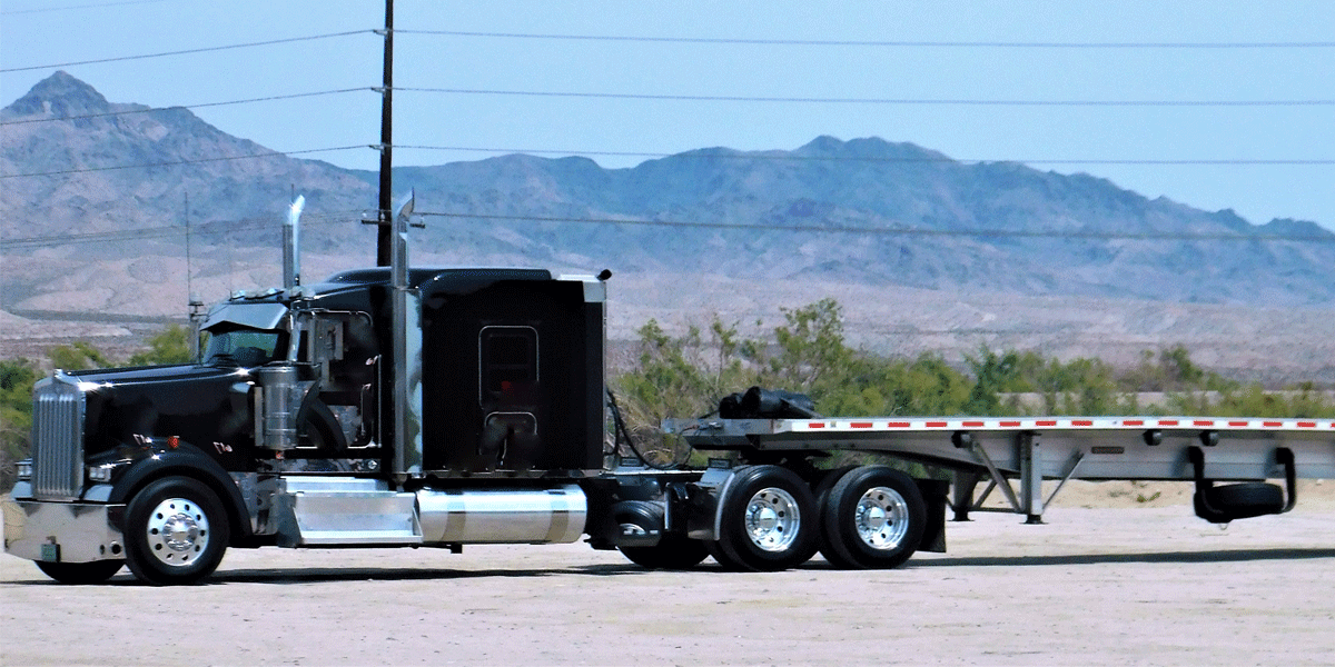 Flatbed truck for transportation - Image 1 of 1