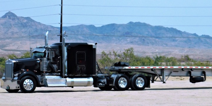 Flatbed truck for transportation