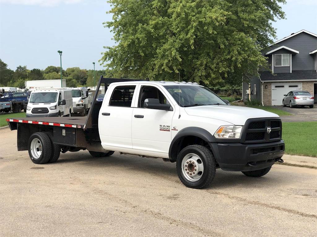 2018 RAM Flatbed Truck 4WD - Image 1 of 1