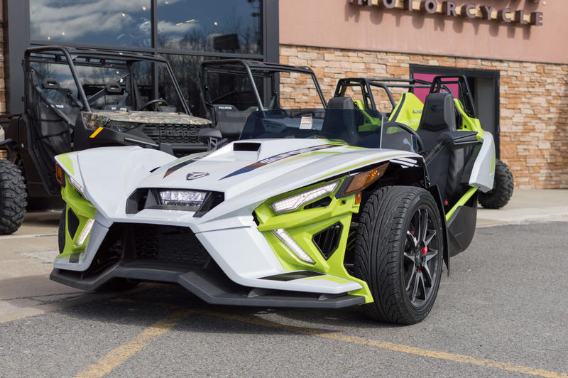 2023 Polaris Slingshot - Image 1 of 1