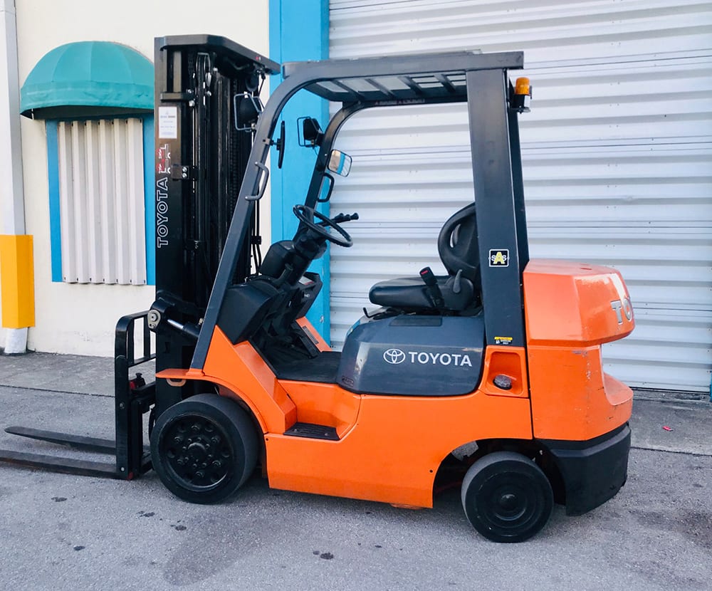 Toyota Forklift Model 7FGCU25 LPG 7 Series Rental - Image 1 of 1