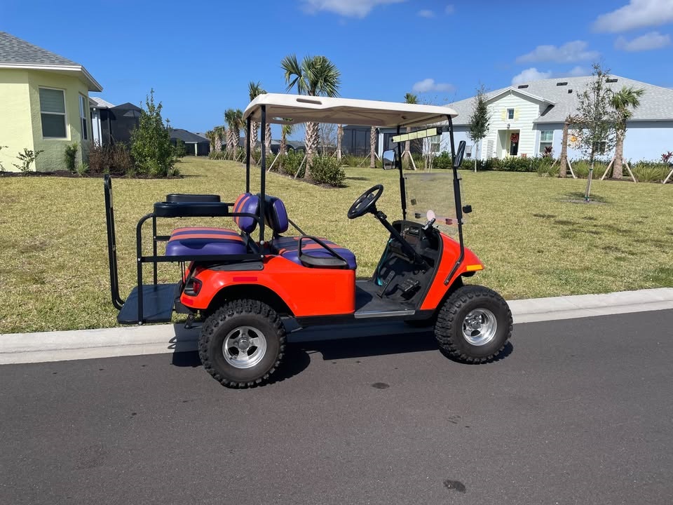 1999 Golf Cart - Image 1 of 1