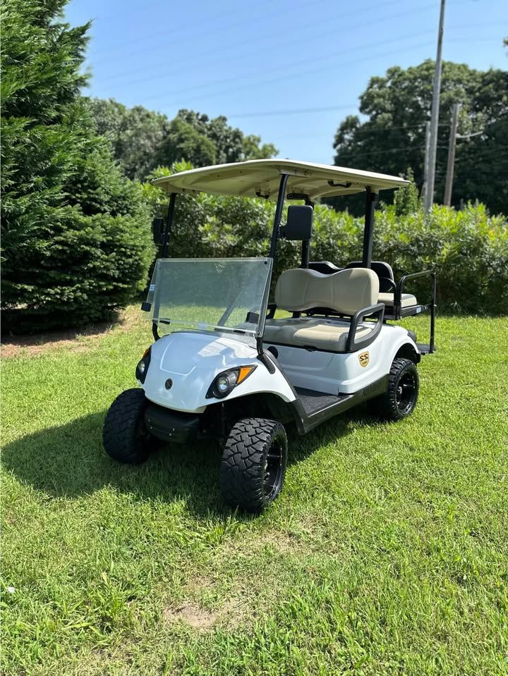 Yamaha g29 Golf Cart - Image 1 of 1