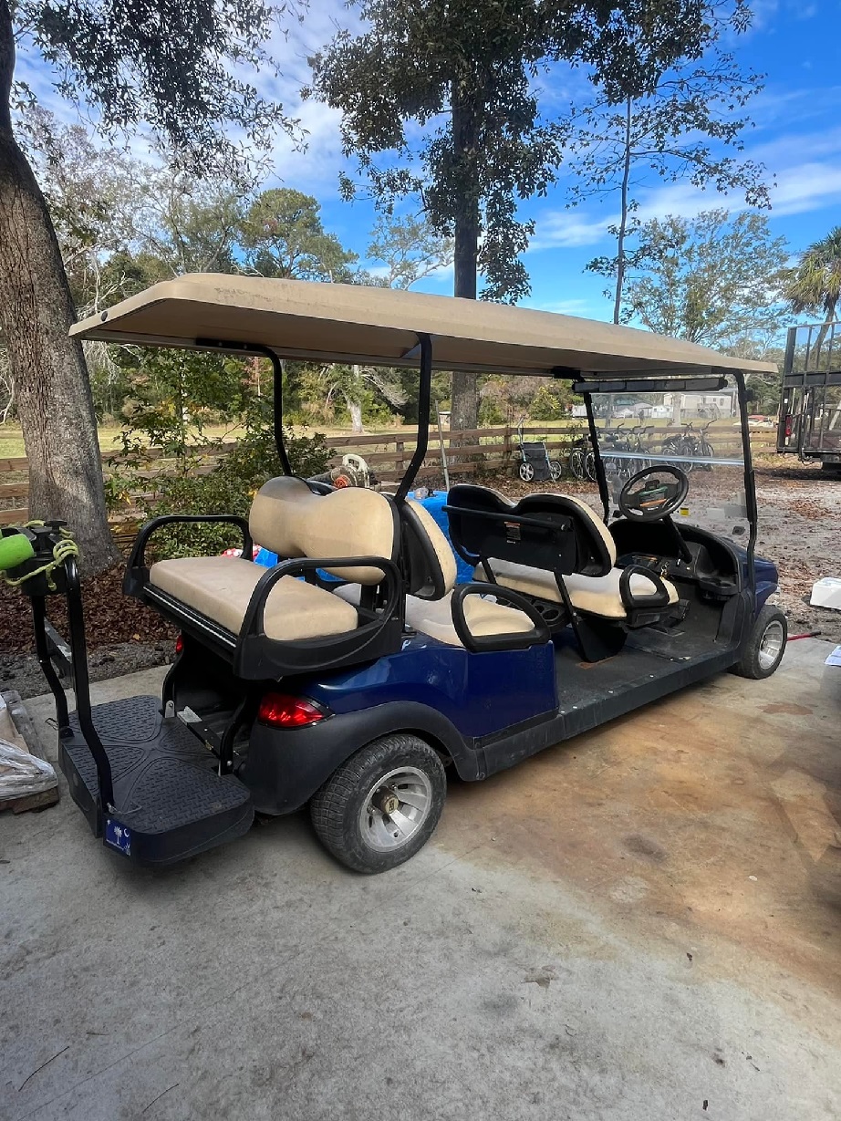 Family Golf Cart - Image 1 of 1