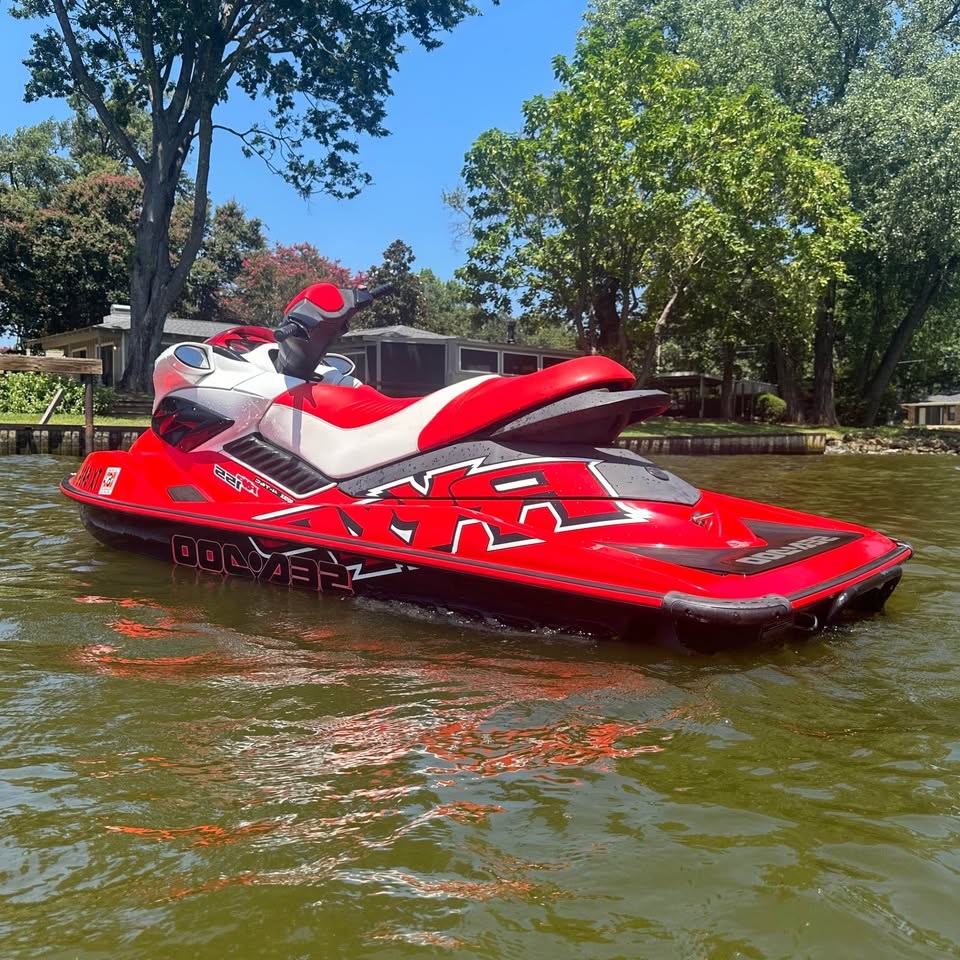 Jet Ski Rentals On Lakes Around Dallas - Image 1 of 1