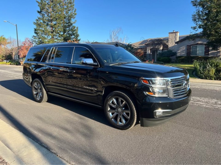 2017 Chevrolet Suburban Premier Sport