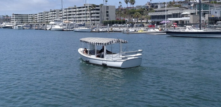 Cruise Duffy Boat Newport Beach - Image 1 of 1