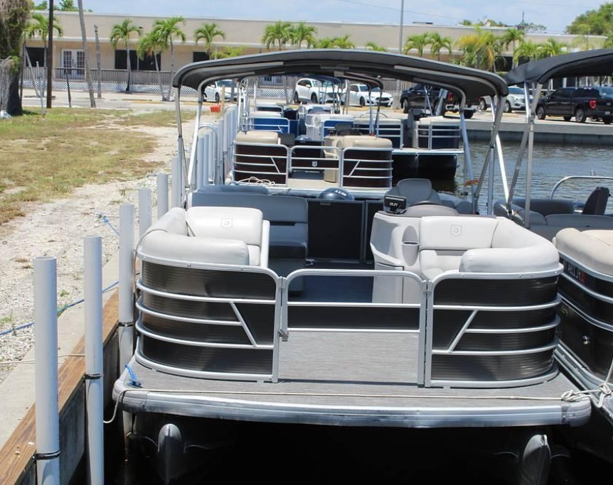 12-passengers Pontoon Boat Marco Island - Image 1 of 1