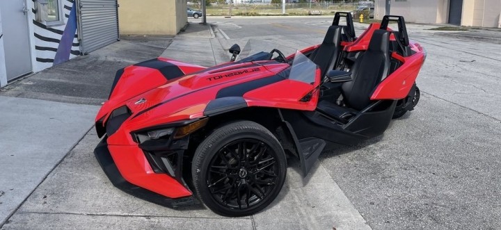 West Palm Beach Slingshot Polaris