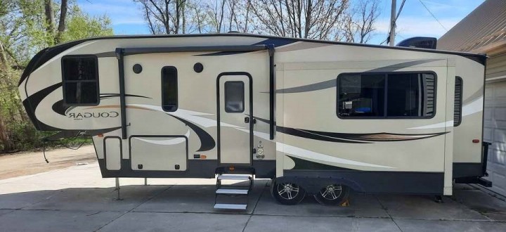 2019 Keystone Cougar Camper Trailer Traverse City