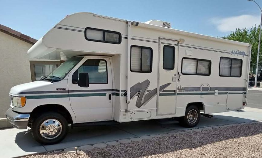 1996 Ford Tioga Montara Camper Van Las Vegas - Image 1 of 1