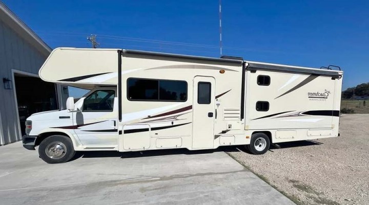 2015 Coachmen Freelander Motorhome San Antonio