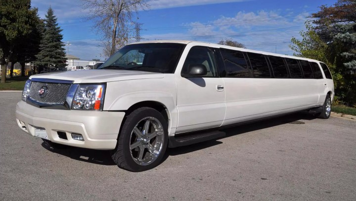 Limousine service in Chicago