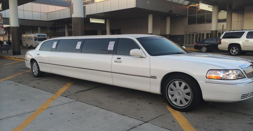 Limo rental in Dayton - Image 1 of 1