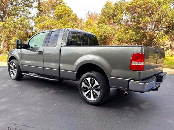 2004 Ford F-150 XLT Super Cab