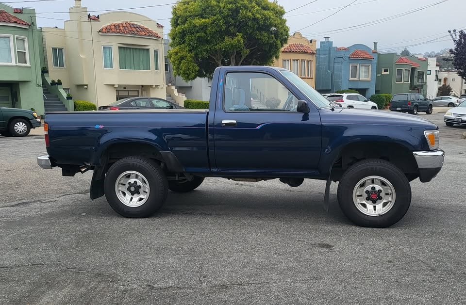 1991 Toyota 4WD Pickup Truck - Image 1 of 1