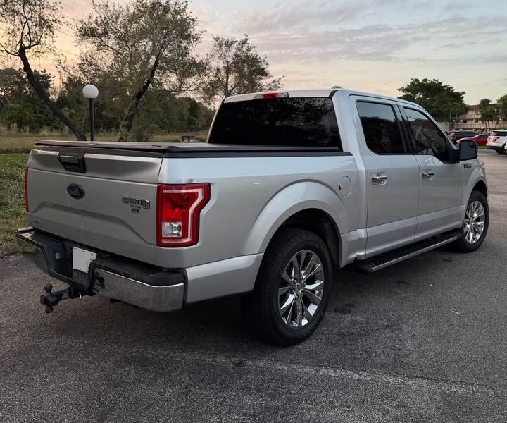 2015 Ford F-150 SuperCrew Cab XLT - Image 1 of 1