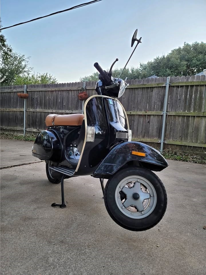 2005 Vespa PX150