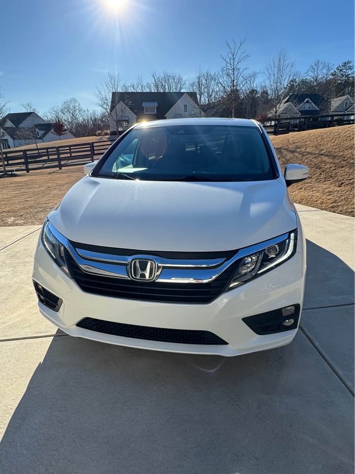 2018 Honda Odyssey EX-L Minivan - Image 1 of 1