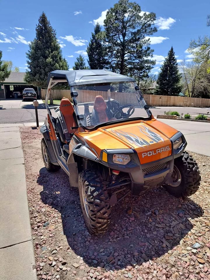 Polaris Ranger RZR 800 UTV