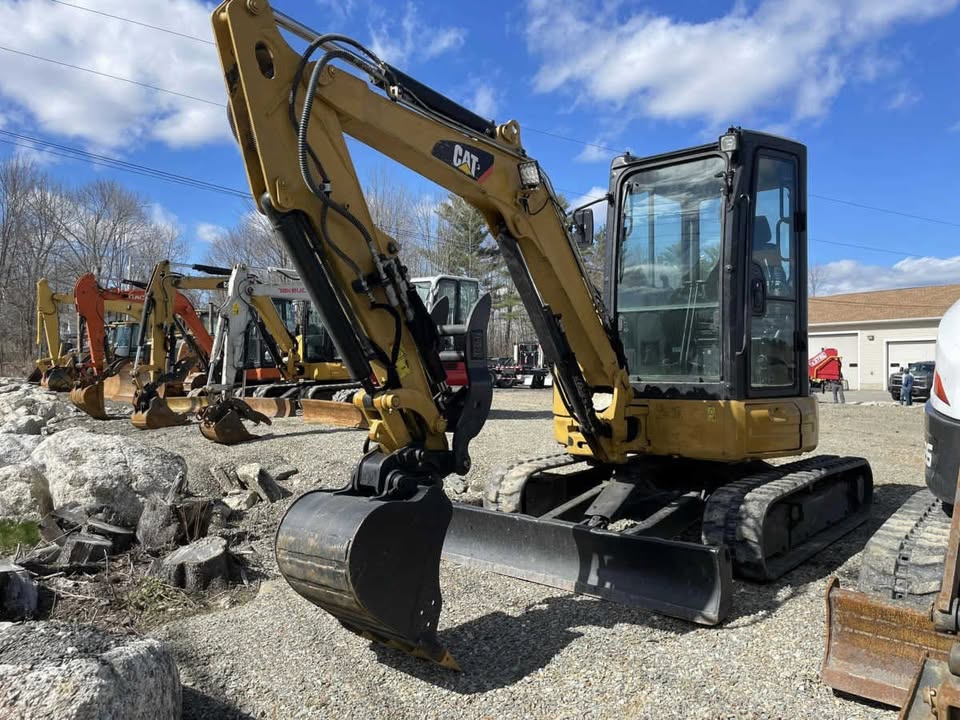 Caterpillar 303.5 Mini Excavator - Image 1 of 1