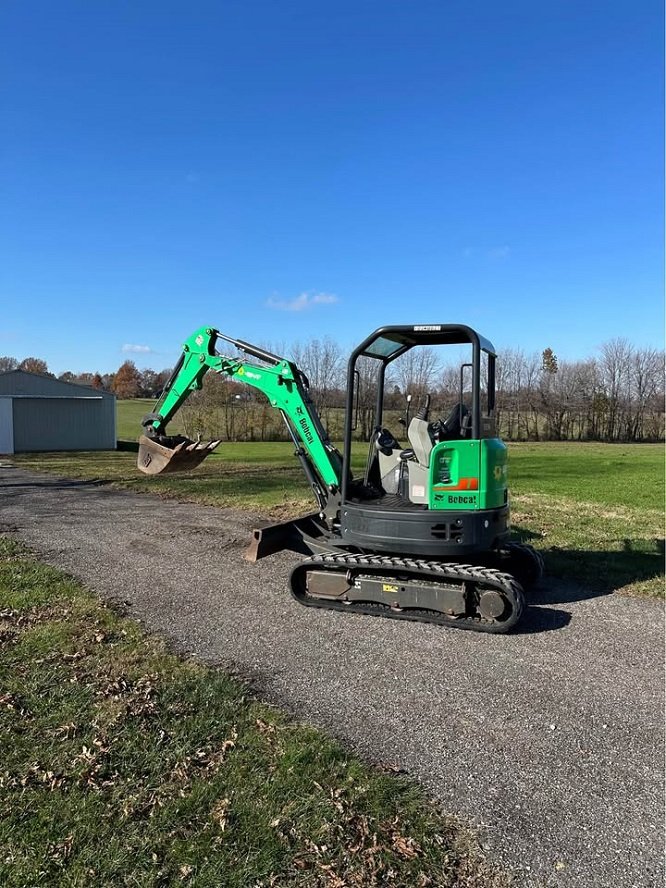Bobcat E26 Mini Excavator - Image 1 of 1
