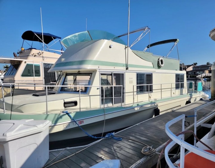 40ft Houseboat in Los Angeles