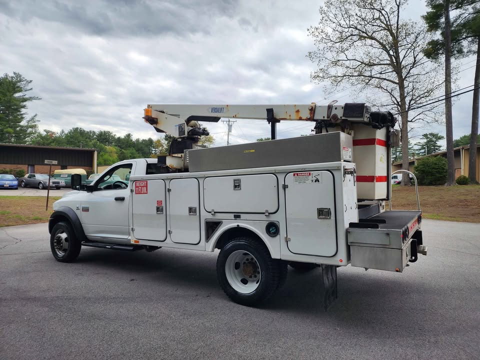 2012 Dodge Ram 4500 Versalift Bucket Truck - Image 1 of 1