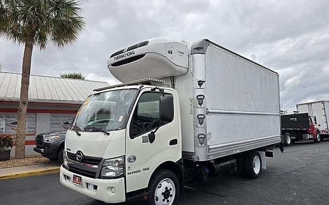 2017 Hino 195 16ft Refrigerated Truck - Image 1 of 1