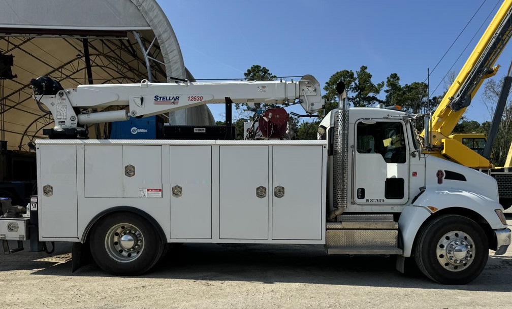 Kenworth T800 Stellar 12630 Boom Truck - Image 1 of 1
