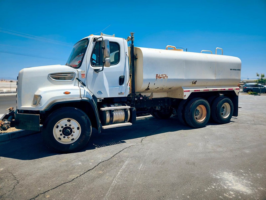 5,000-Gal Freightliner 108SD Water Truck - Image 1 of 1