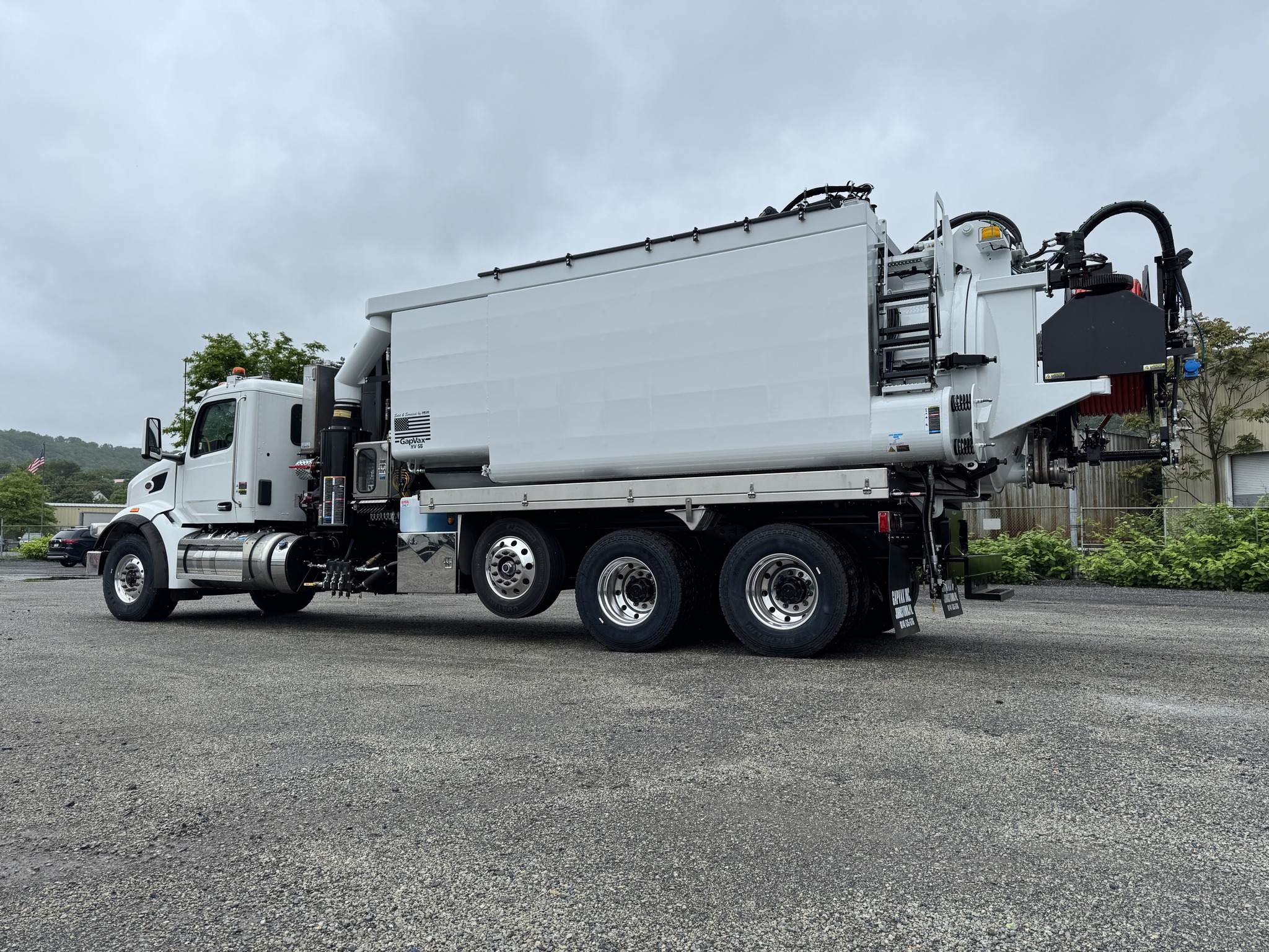 Peterbilt GapVax HV-56 Vacuum Truck - Image 1 of 1