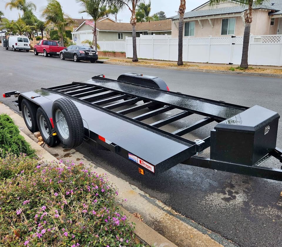 Carson 16ft Car Hauler - Perfect for Cars &amp; Small Trucks - Image 1 of 1
