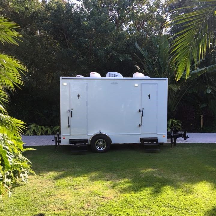 2-Station Restroom Trailer - Perfect for Miami 🌴 Events & Weddings!
