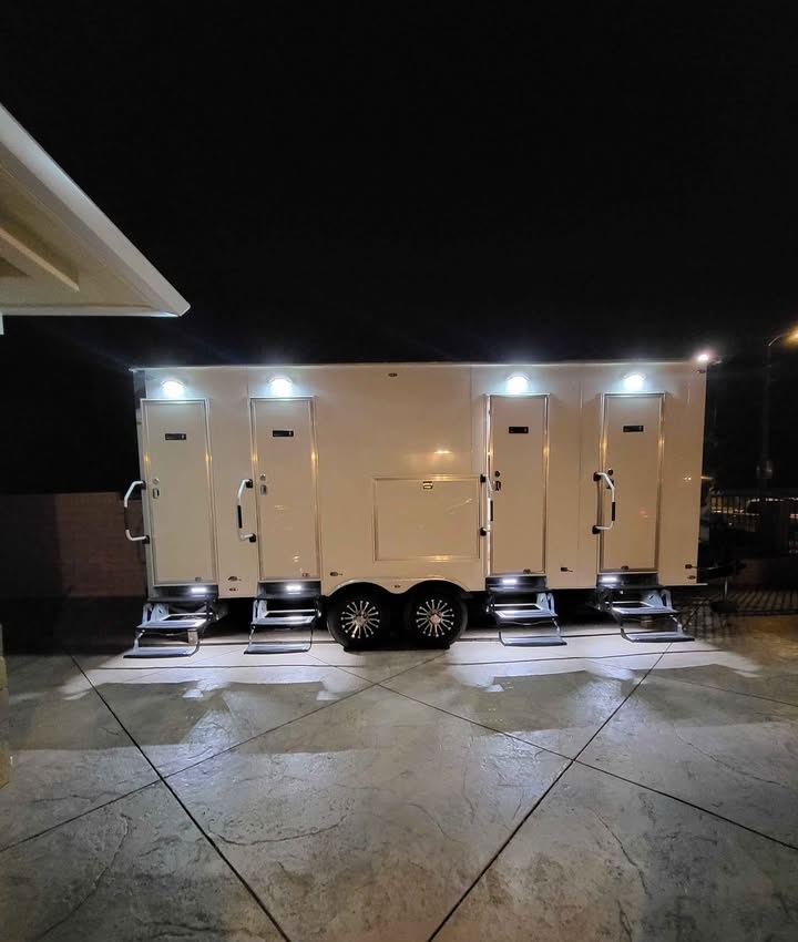 4-station Restroom Trailer - Hollywood Events &amp; Elite Weddings! - Image 1 of 1