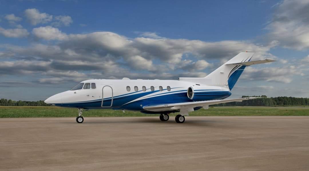 Hawker 800 Private Jet - Skip Commercial - Fly Private from MKE - Image 1 of 1
