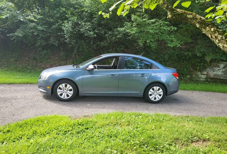 2012 Chevrolet Cruze LS - Image 1 of 1
