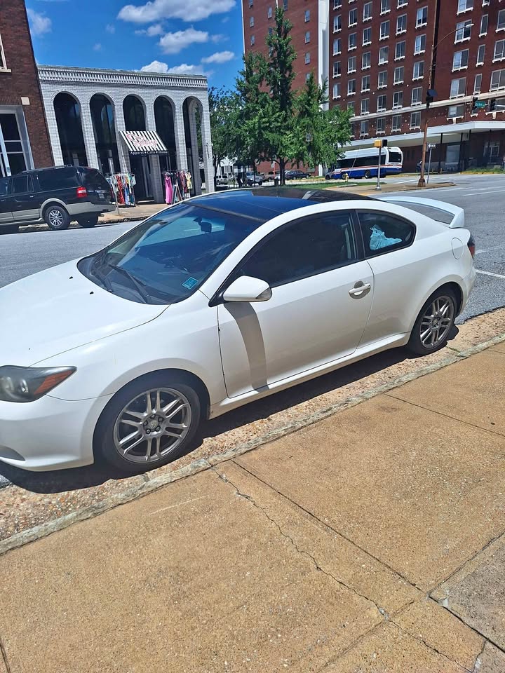2006 Toyota Celica ST Sport Coupe - Image 1 of 1