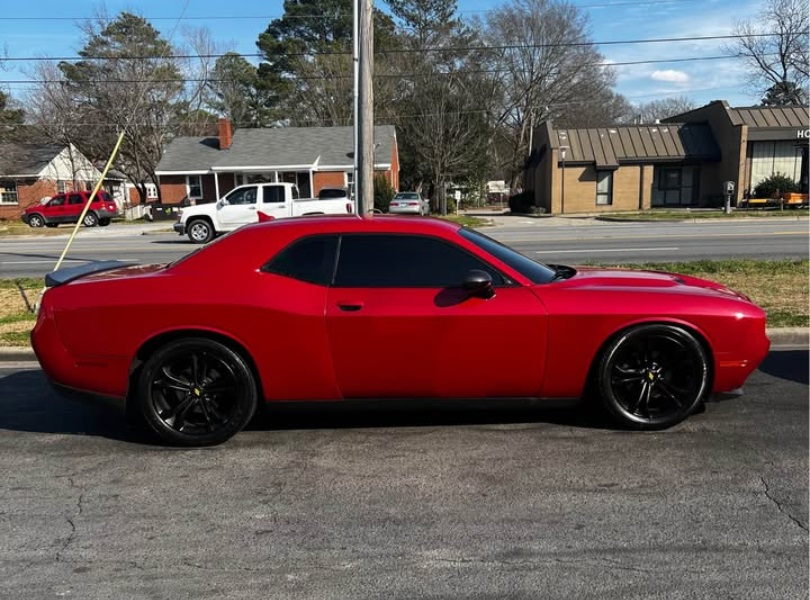 2015 Dodge Challenger SXT Plus - Image 1 of 1