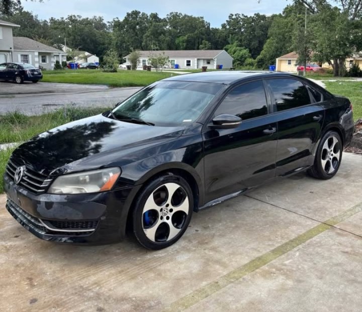 2012 Volkswagen Passat 2.5L S