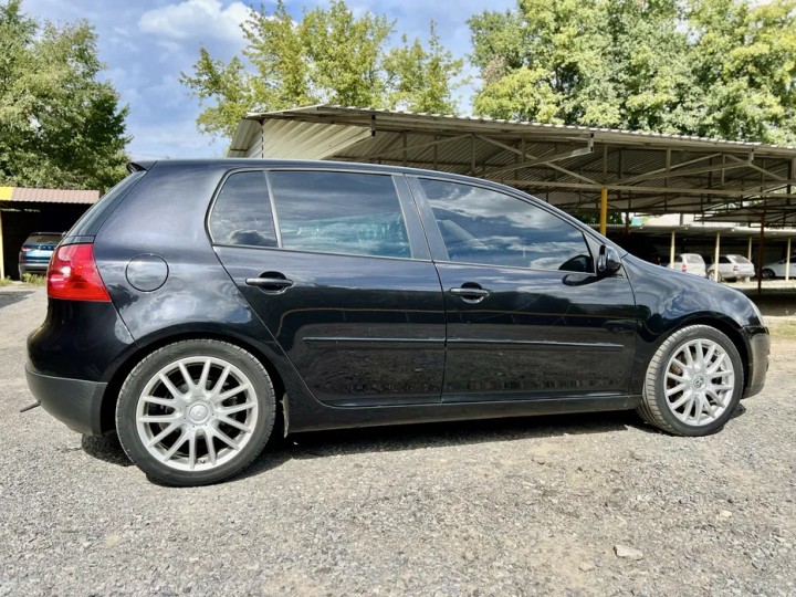 2007 Volkswagen Golf GT