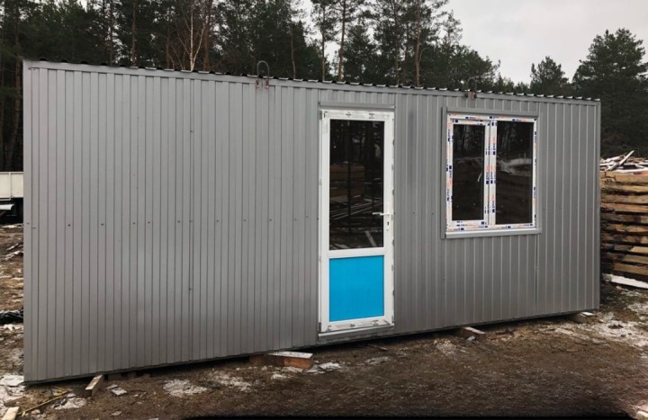 Spacious utility room 7*2 m