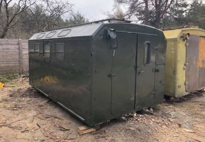 Metal cabin-trailer 2x4 m
