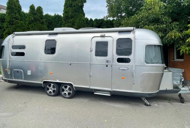 2009 Airstream International 684