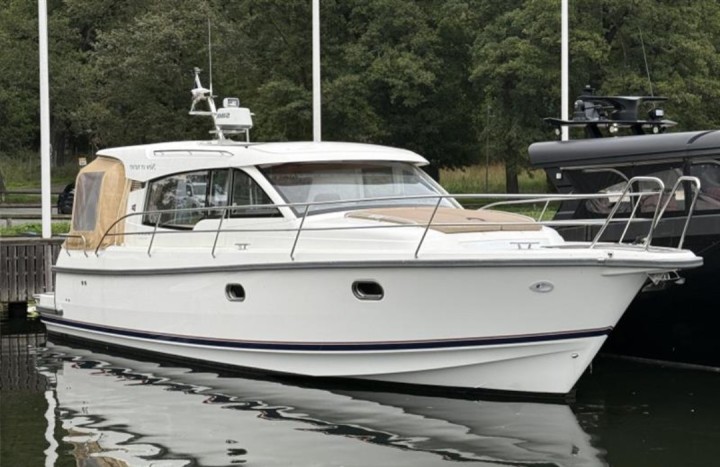 Premium yacht Nimbus 365 Coupe – Swedish comfort on the Black Sea