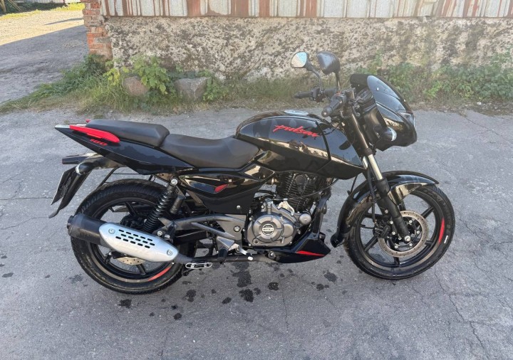 2020 Bajaj Pulsar 180