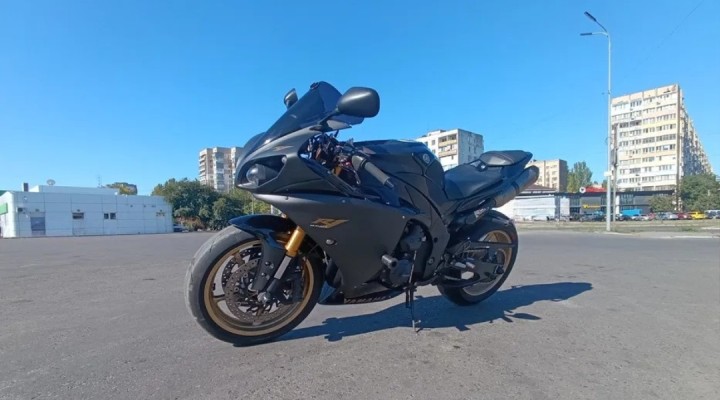 2009 Yamaha YZF-R1